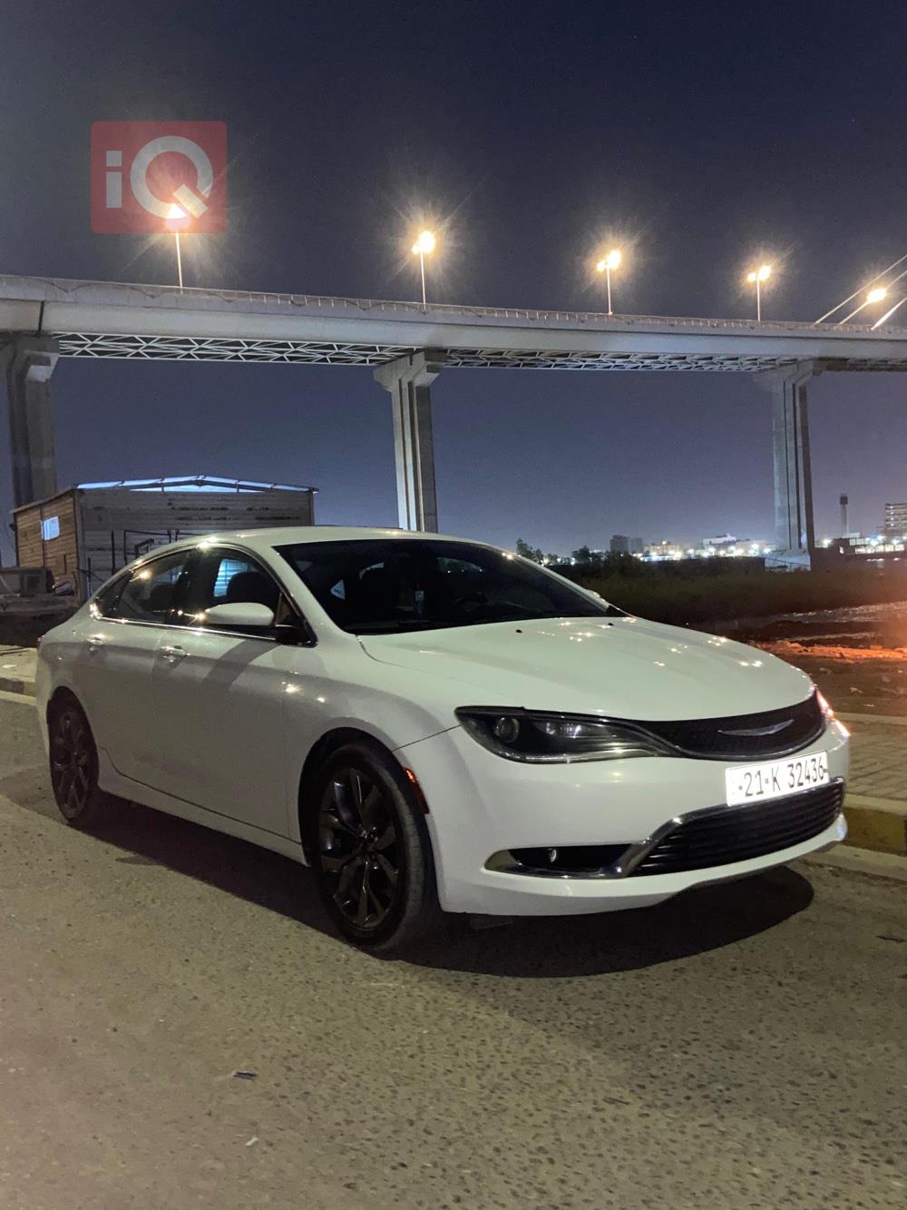 كرايسلر 200